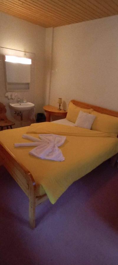 Garni Fluela Susch Hotel Kültér fotó