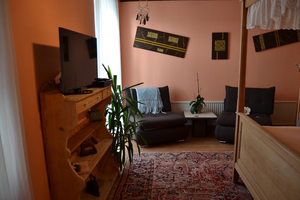 Garni Fluela Susch Hotel Szoba fotó